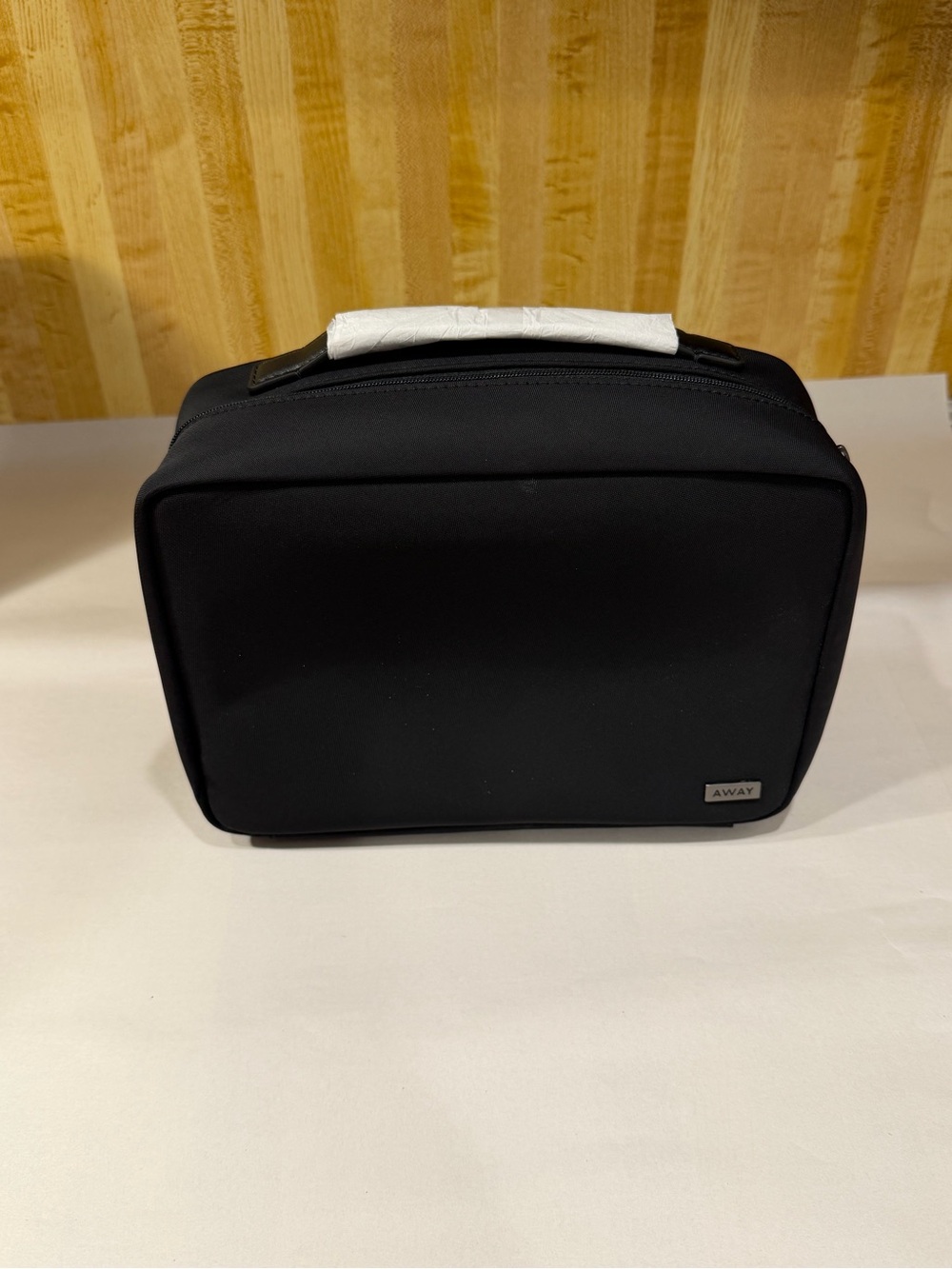 AWAY The Small Zip Around Toiletry Bag NWOT